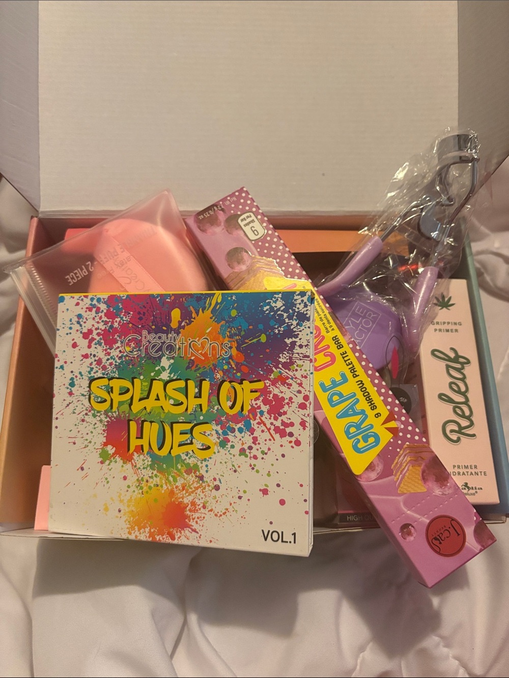 Surprise makeup boxes/ Multicolor